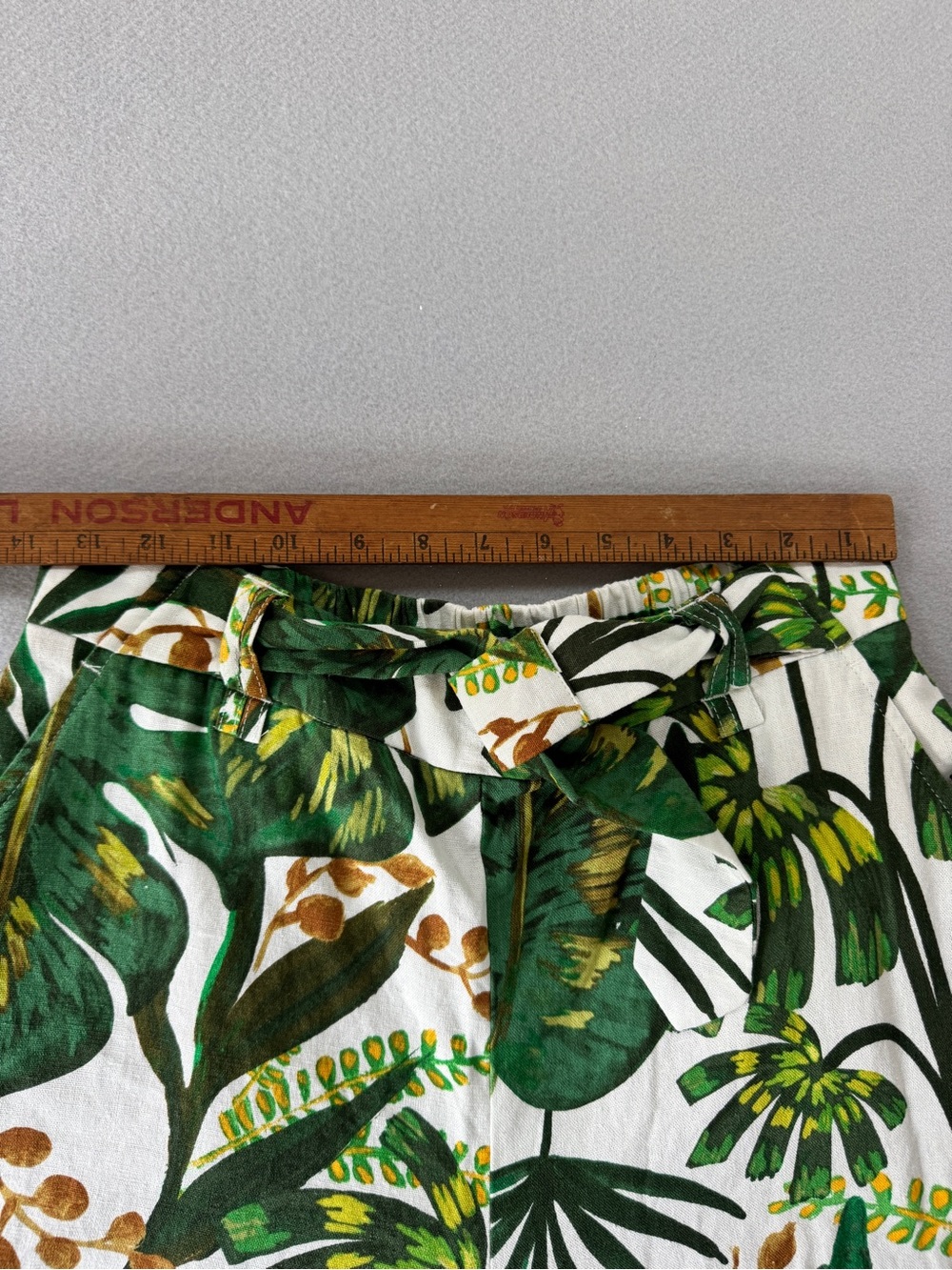 Joie Tropical Print Linen Blend Wide Leg Crop Pants Tie Waist Green White Size M - Picture 7 of 14